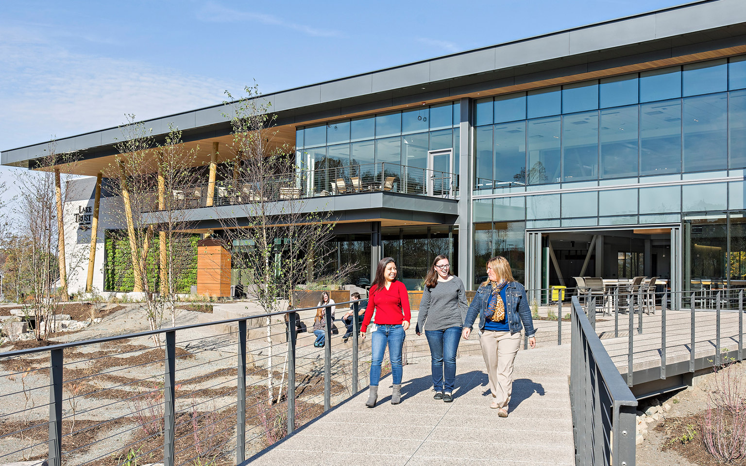 Lake Trust Credit Union Headquarters SmithGroup